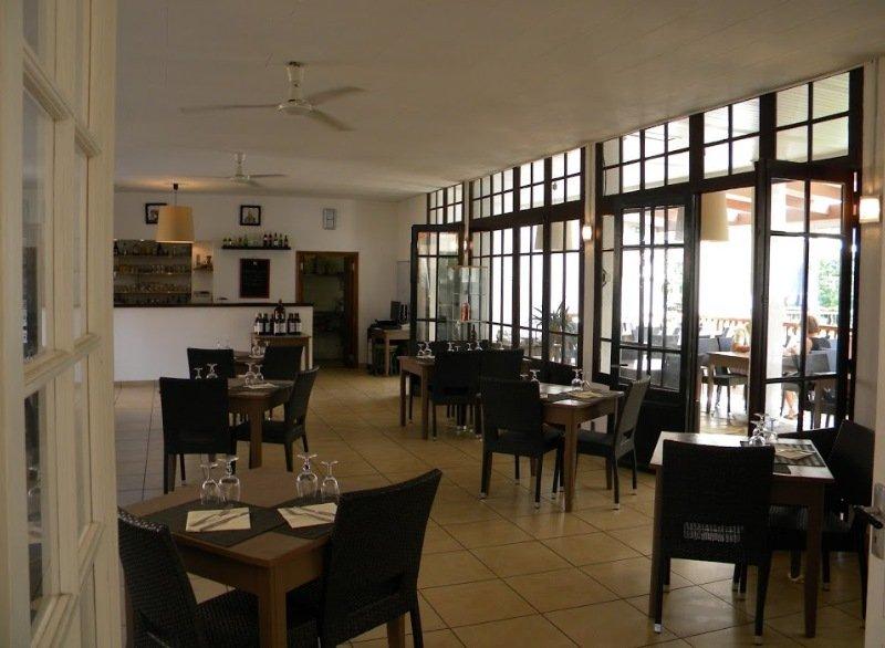 Hotel Restaurant Les Falaises Bouziès Exterior foto