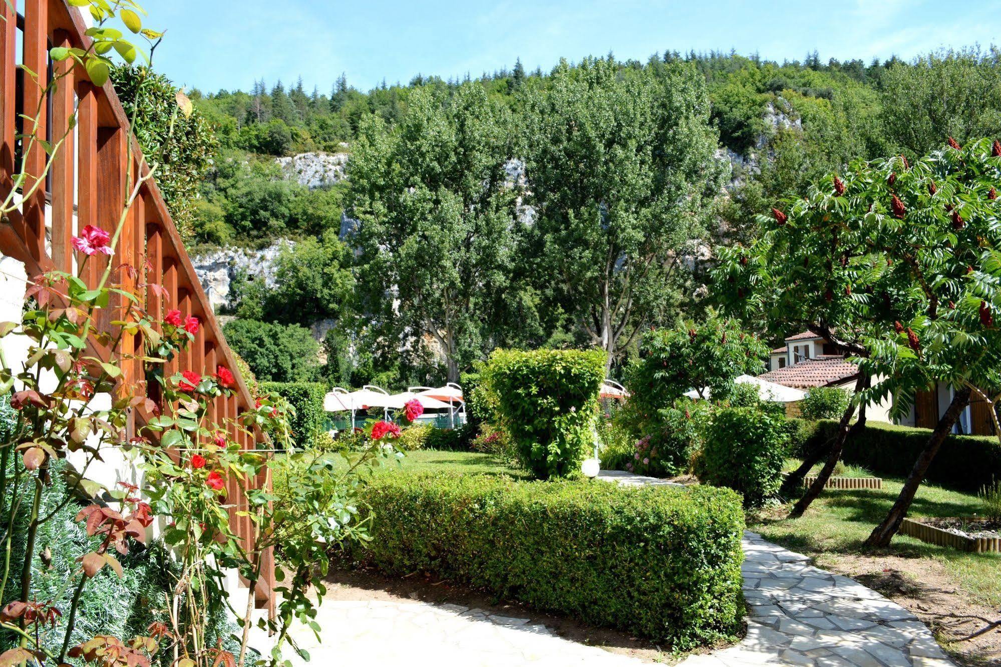 Hotel Restaurant Les Falaises Bouziès Exterior foto