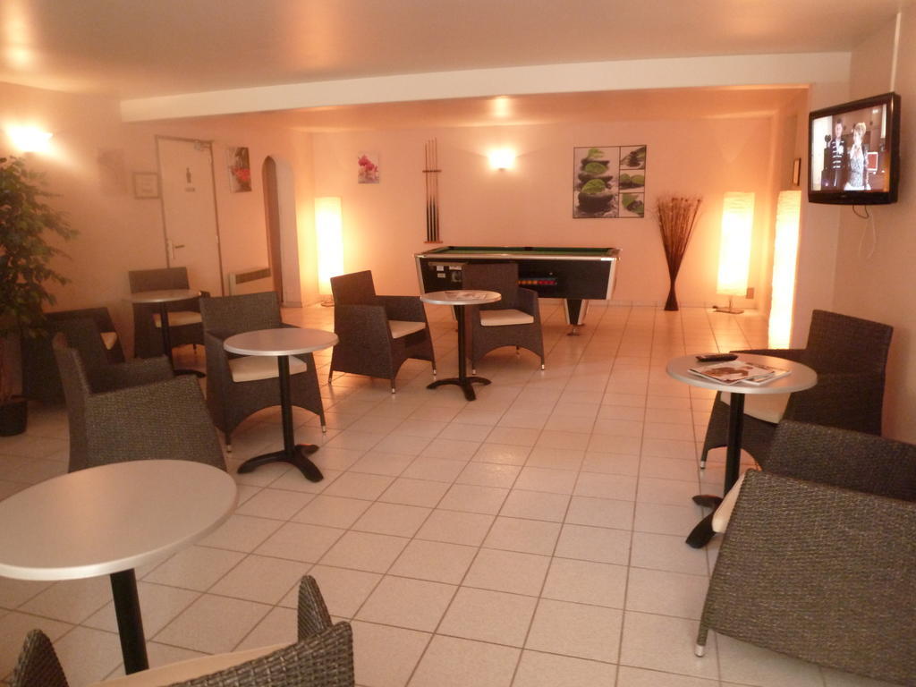 Hotel Restaurant Les Falaises Bouziès Exterior foto