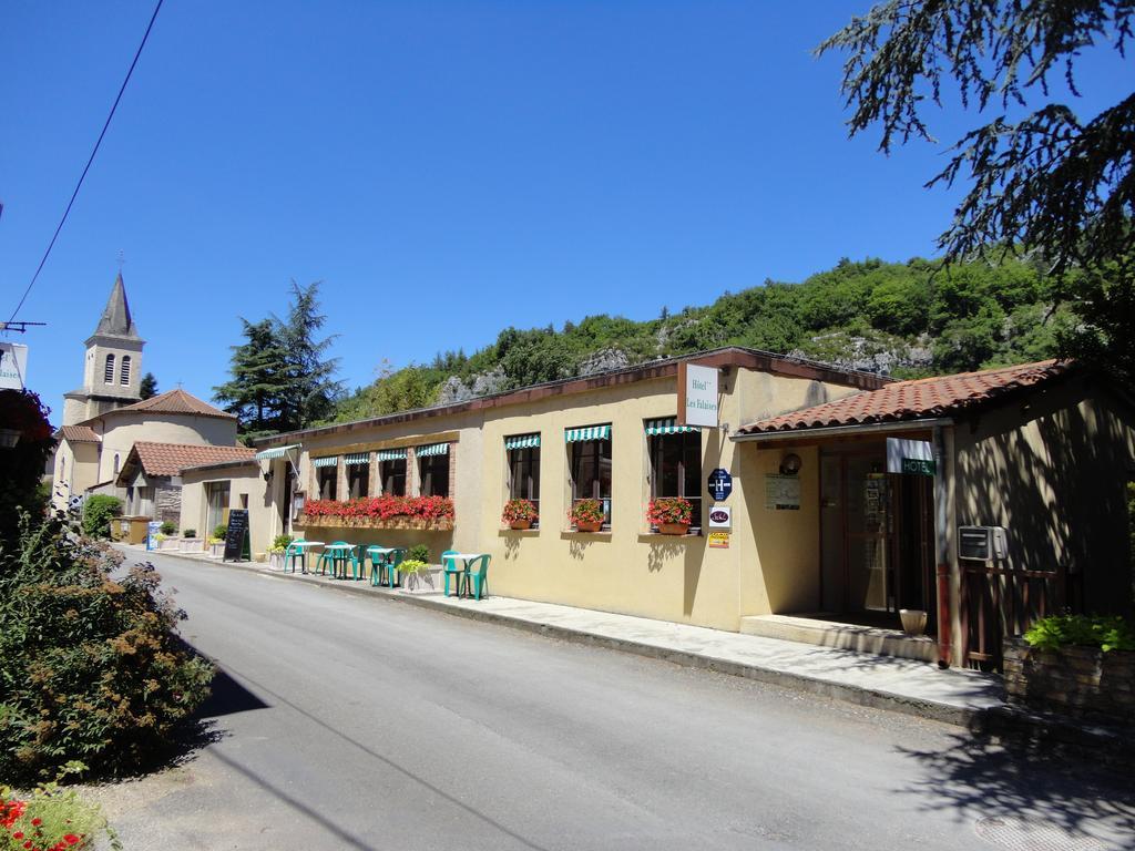 Hotel Restaurant Les Falaises Bouziès Exterior foto